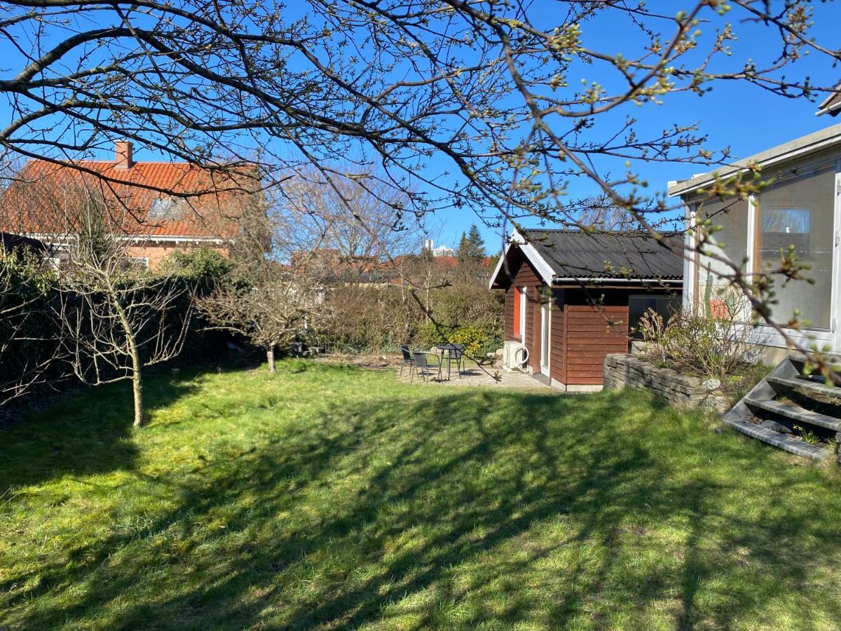 Cozy House With A Graden View Villa Herlev Buitenkant foto